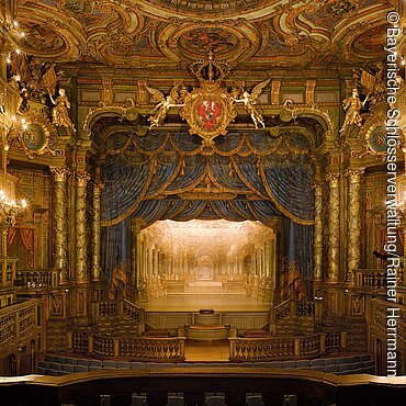 Der Blick des Markgrafenpaares aus der Fürstenloge auf die Bühne, Markgräfliches Opernhaus, Bayreuth