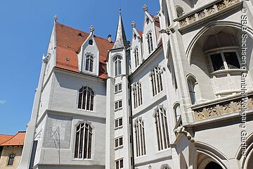 Großer Wendelstein und Sonnenuhr