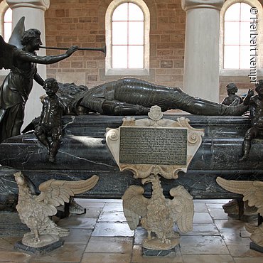 Hochgrab des Markgrafen Joachim Ernst, Münster Heilsbronn